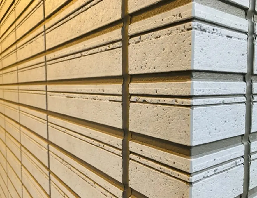 木目調サイディングの外壁仕上げ